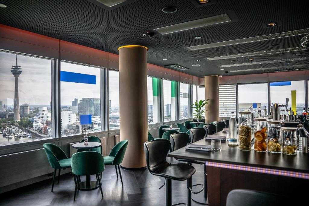 Bebidas en INNSiDE by Meliá Düsseldorf Hafen