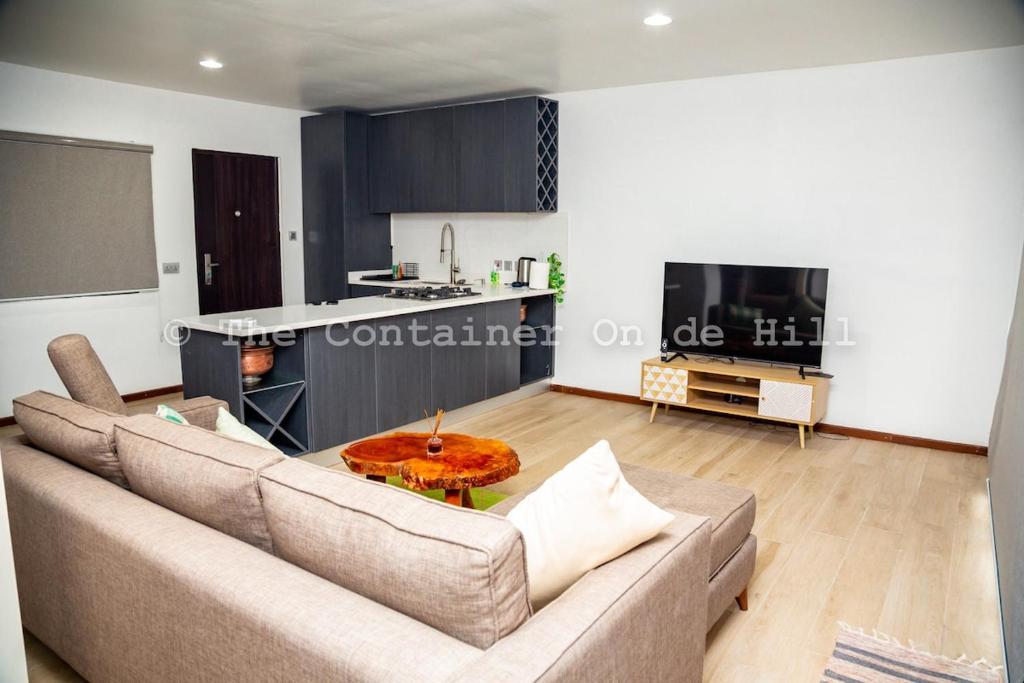 Η κουζίνα ή μικρή κουζίνα στο Container Home Retreat