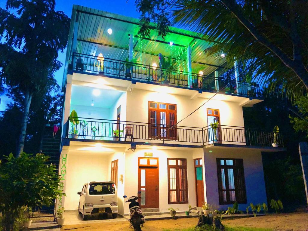 Το κτήριο όπου στεγάζεται  η βίλα