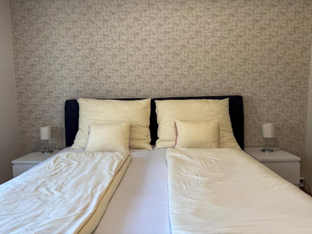 White Pearl Apartment - Four-Room Apartment