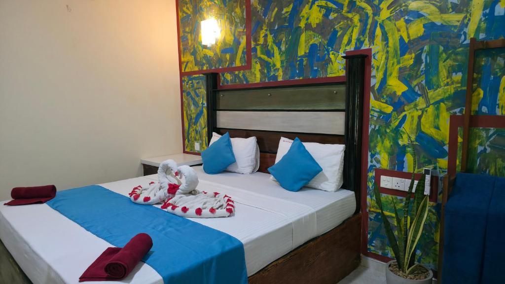 Sigiri Close-up View Guest - 17