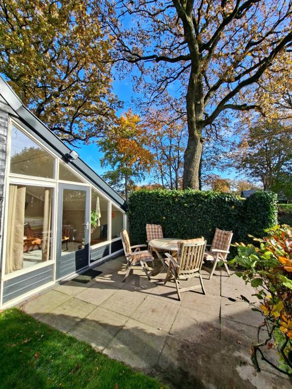 Κήπος έξω από το De Kalverstal