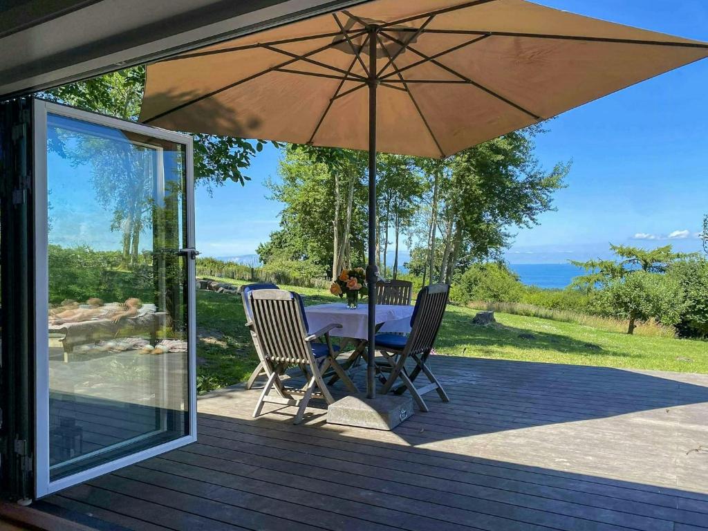Historic Farmhouse With Sea Views Over Sejerø Bay