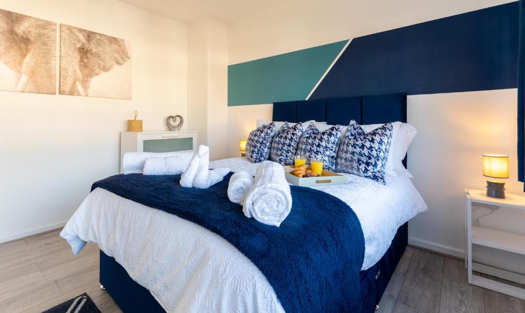 Voodi või voodid majutusasutuse Headingley Lodge - Modern Home Near City Centre Perfect For Contractors toas