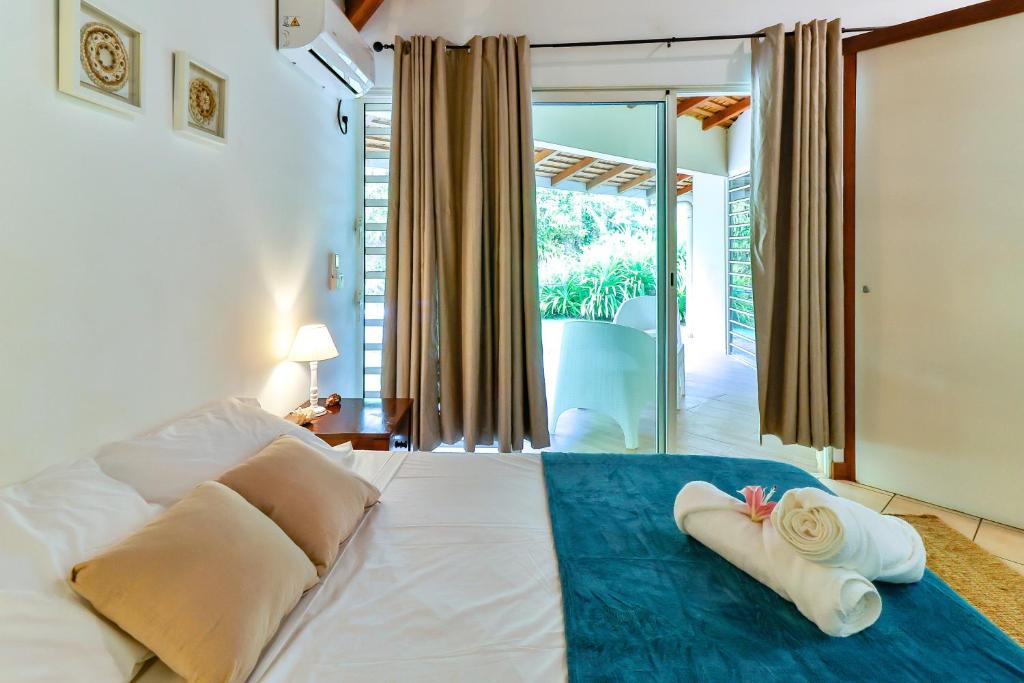 Blue Horizon - La Villa Sora - Pool - Sea view - photo 2 - Tahiti, Polynésie