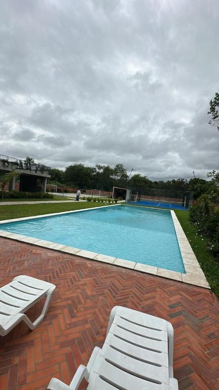 Piscina a Ooo o a prop