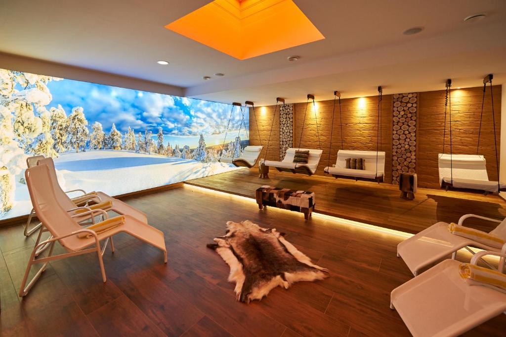 Bazén v ubytování Hotel-Restaurant Schwaiger*** nebo v jeho okolí