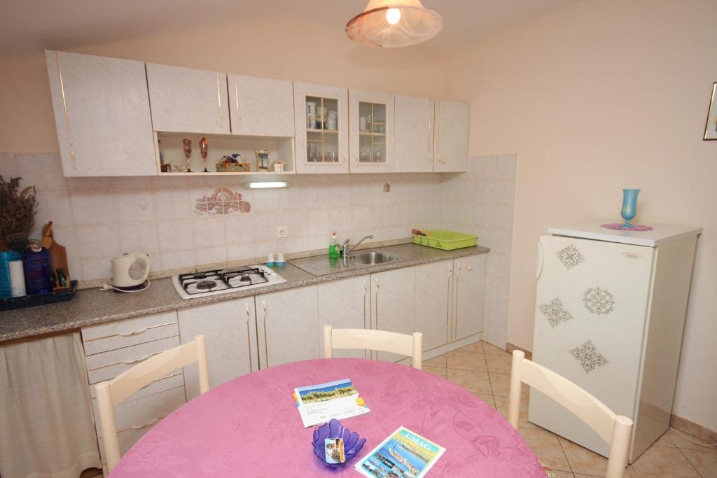 Apartment Umag 6932a