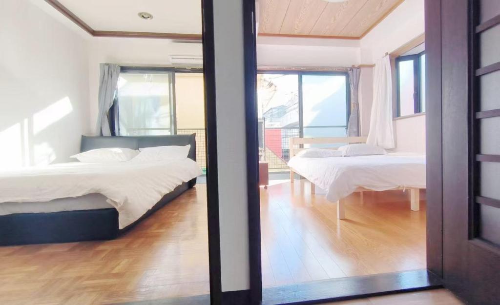 Shinjuku 2bed rooms sunny apart ment#2室1厅阳光公寓#高速无限制网路2X1
