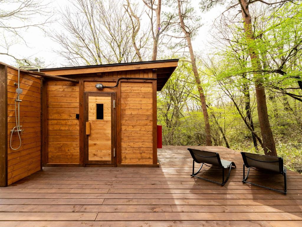 Budova, kde se prázdninový dům nachází