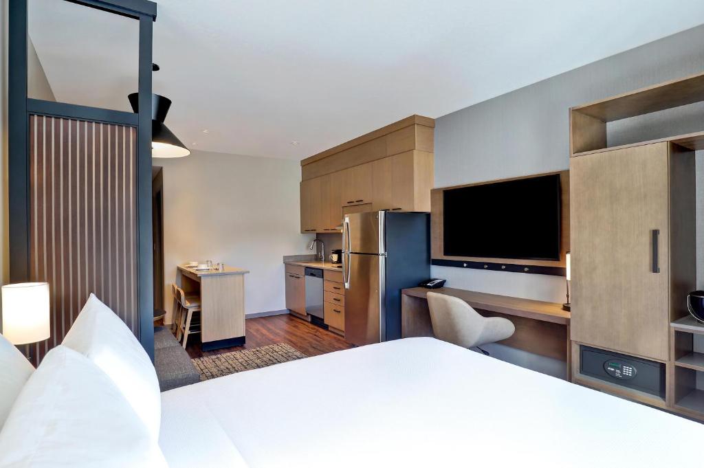 Hyatt Place Prince George photo