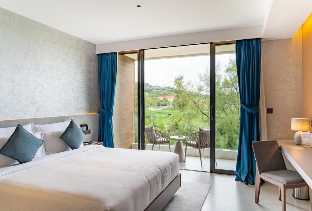 Kora Beach Resort Phuket - 3