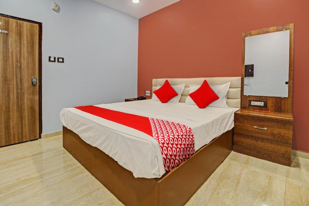 ItwāriにあるHotel O Rr Lodging And Boardingのギャラリーの写真