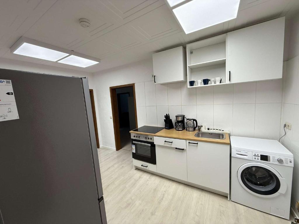 Η κουζίνα ή μικρή κουζίνα στο RO1 - Gepflegte Unterkunft Nahe Frankfurt