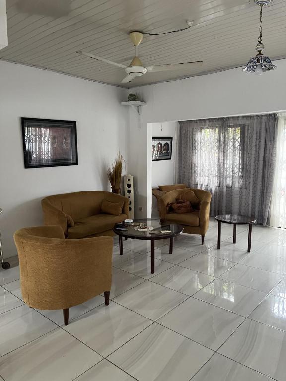 Naana s Cottage - One family home