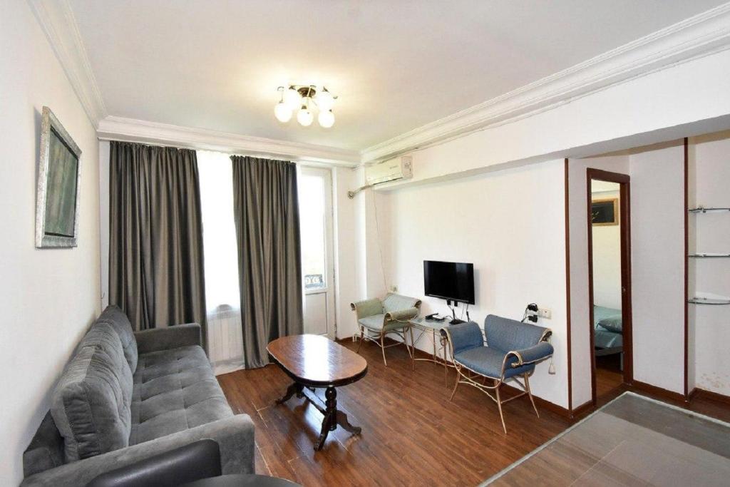 TV a/nebo společenská místnost v ubytování Nice apartments in Malibu Park