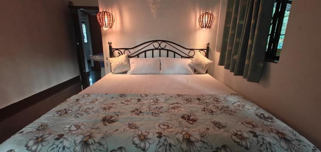 Ένα ή περισσότερα κρεβάτια σε δωμάτιο στο Kritarth