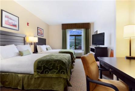 Holiday Inn Express & Suites Oro Valley-Tucson North by IHG photo