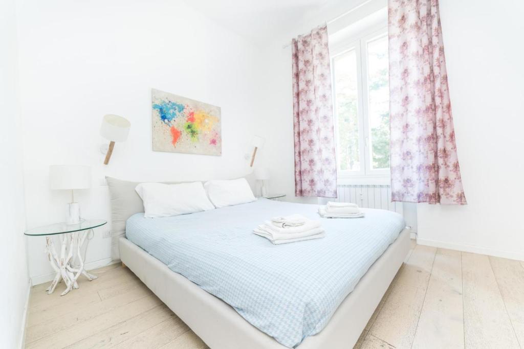 Luxury one bedroom Corso Buenos Aires next Duomo