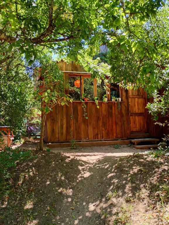 Κήπος έξω από το El albardon