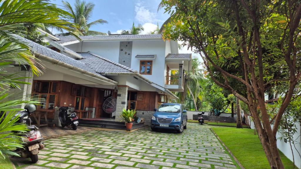 Η γειτονιά γύρω από ή μία γειτονιά κοντά σε αυτό το δωμάτιο σε οικογενειακή κατοικία