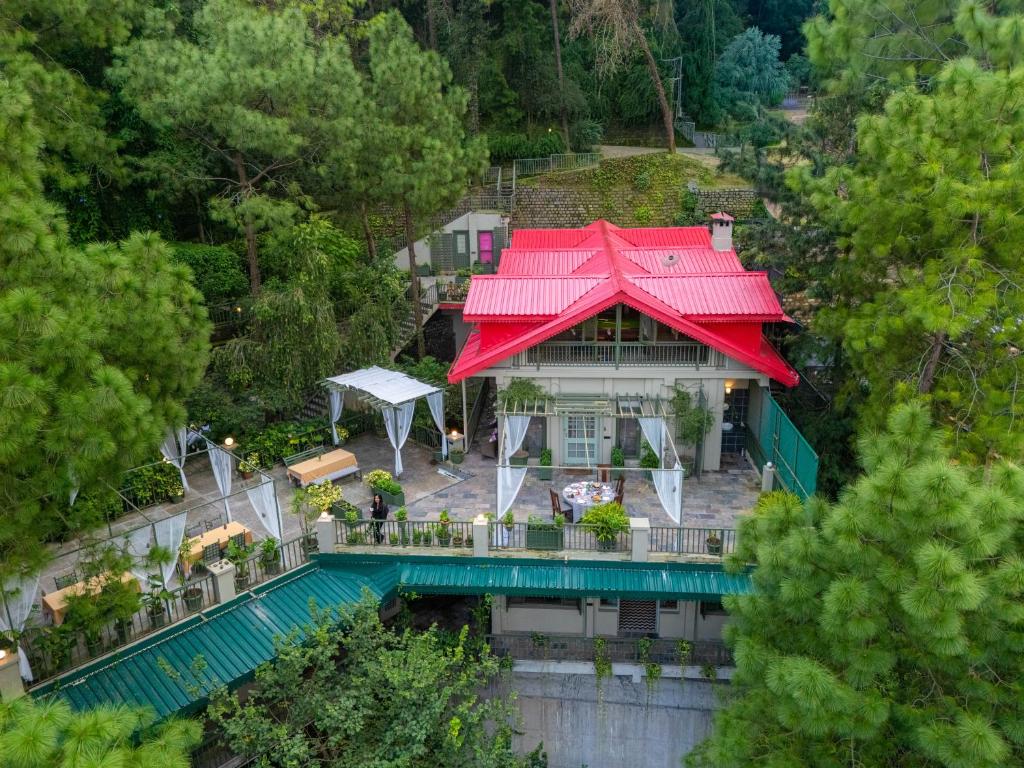 Vườn quanh ama stays & Trails - 7 Pines, Kasauli