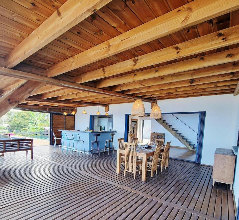 Foto sihtkohas Les Avirons asuva majutusasutuse La Case Bleue galeriist