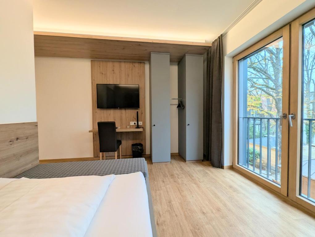 Kolping-Hotel - Single Room - Disability Access