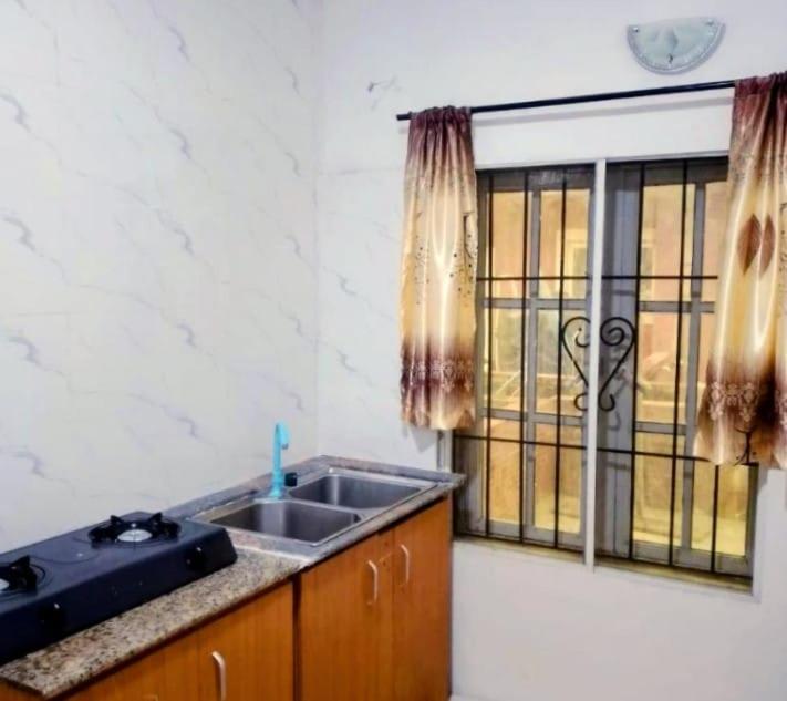 Kuchyň nebo kuchyňský kout v ubytování Short let apartments Lekki Ajah Lagos