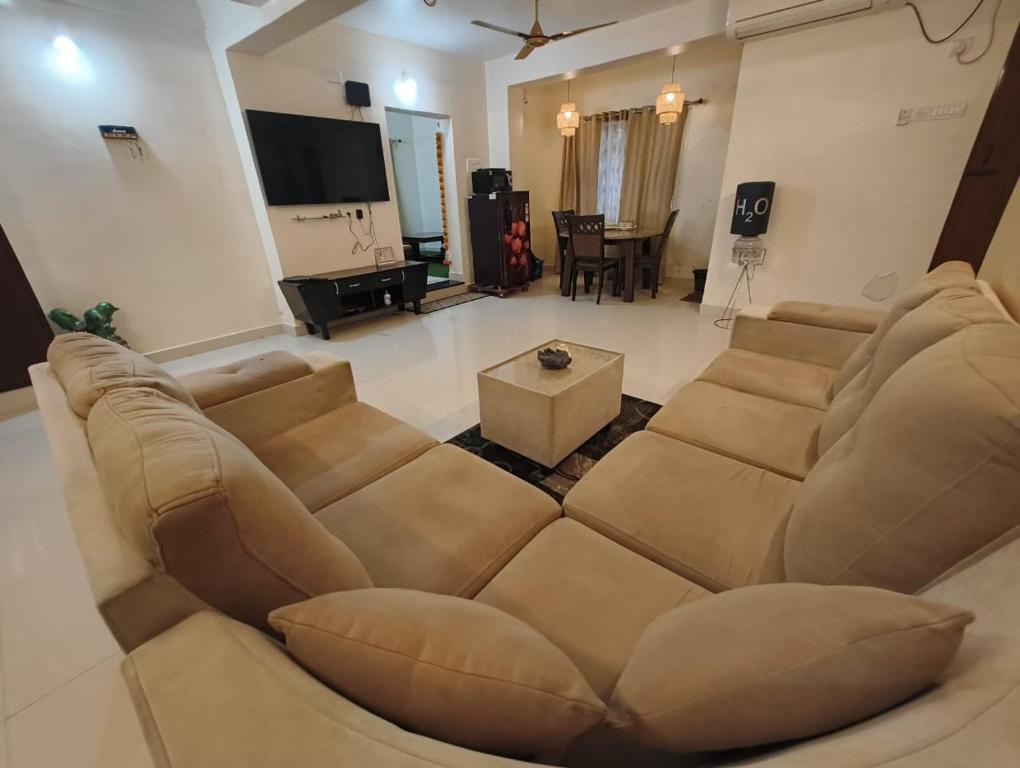 Μια τηλεόραση ή/και κέντρο ψυχαγωγίας στο Hygge suites