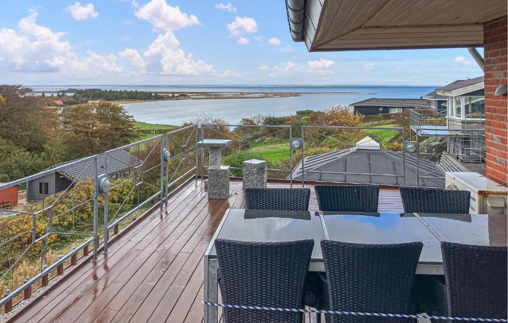 Balkón nebo terasa v ubytování Beautiful Home In Lemvig With House Sea View