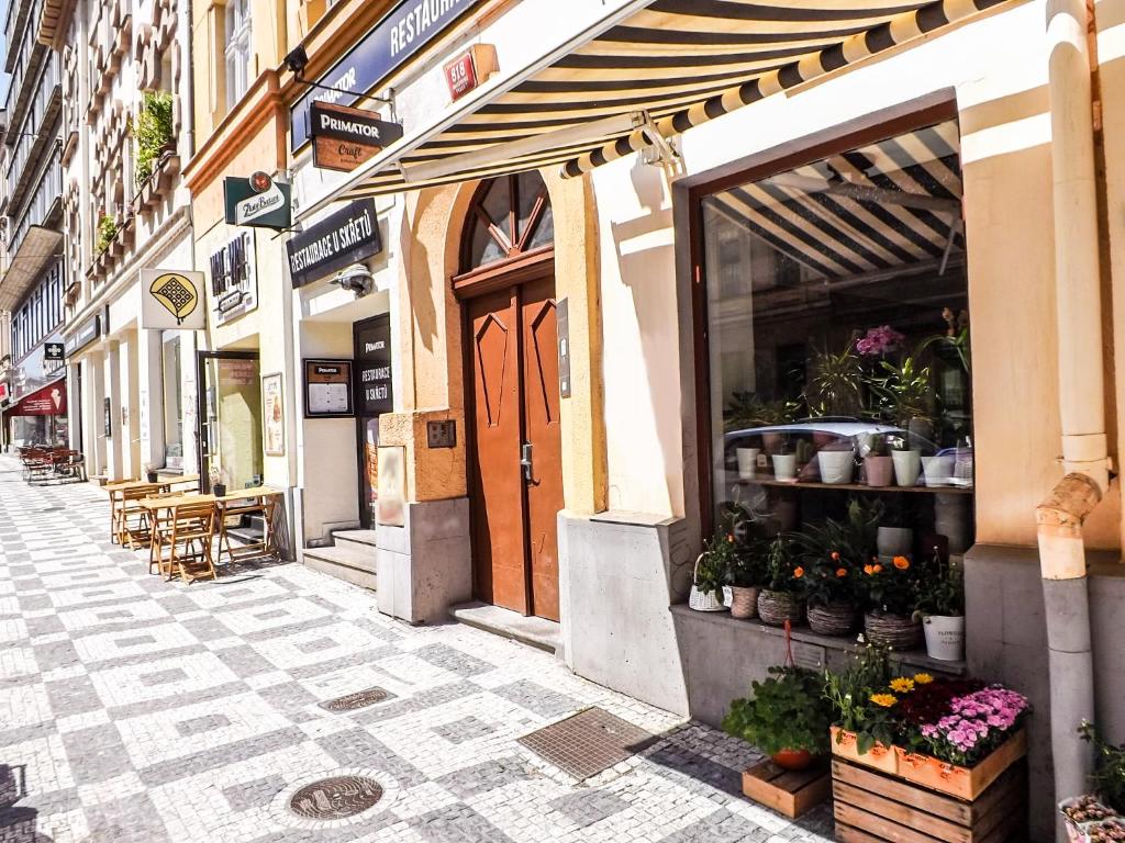 Το κτήριο όπου στεγάζεται  το δωμάτιο σε οικογενειακή κατοικία