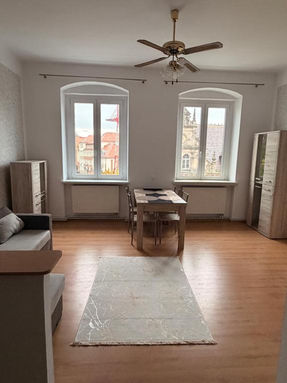 Φωτογραφία από το άλμπουμ του Mieszkanie w centrum 2 pokoje στη Νίσα