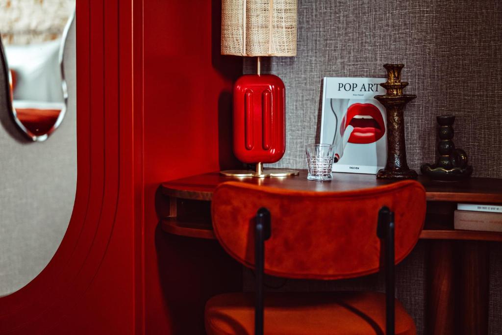 1.75 Paris La Trêve - 12