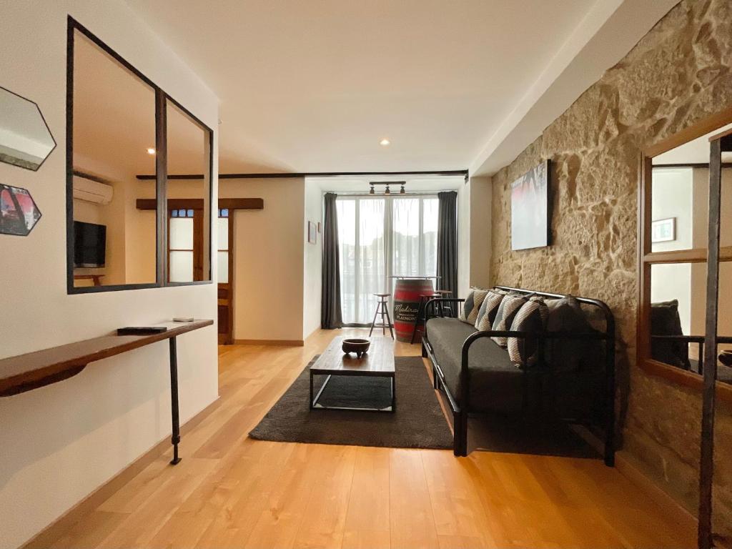 Boreal Porto Gaia - Patio & Pool - 5