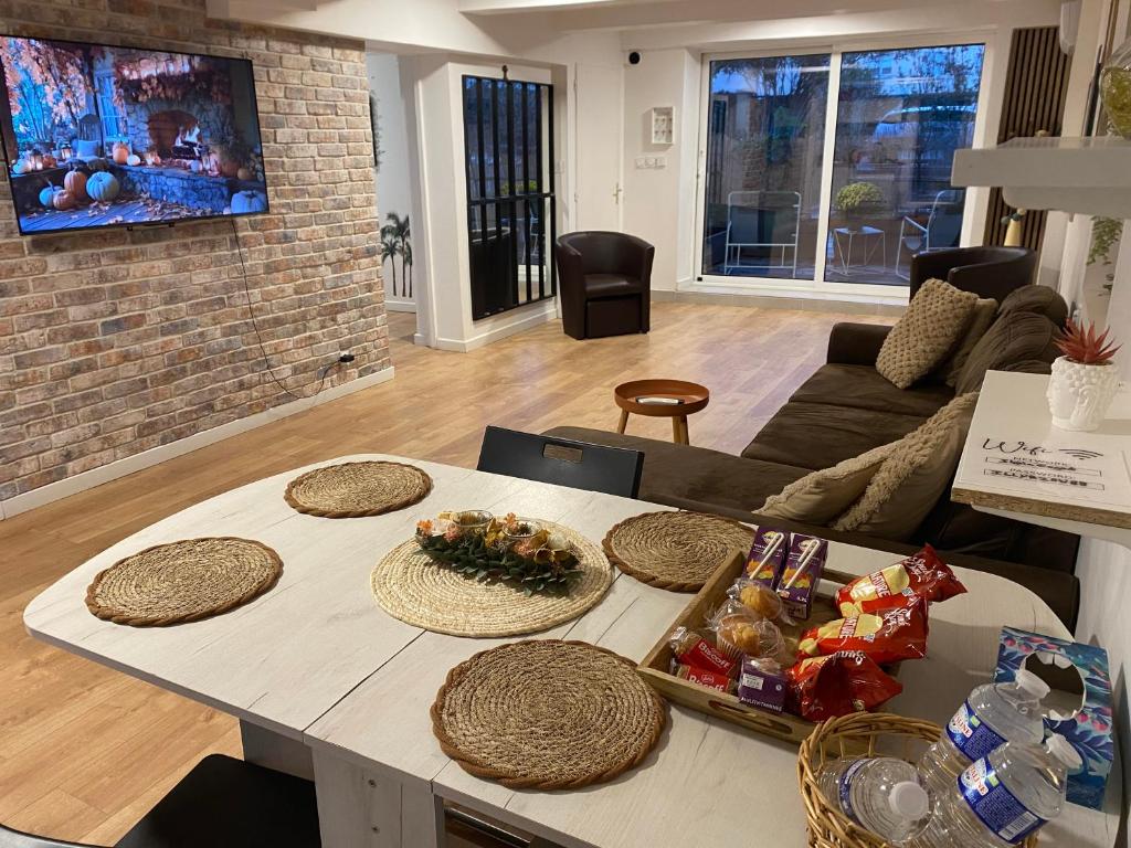 Jídlo v apartmánu nebo okolí