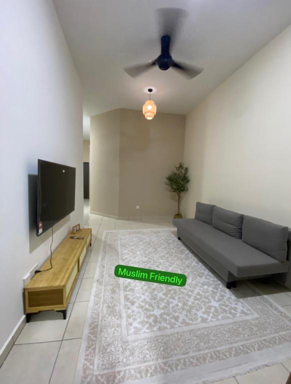 Loka Homestay Kluang