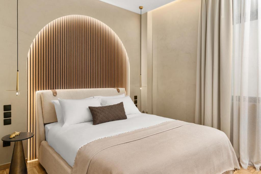 ESTER Metropolitan Luxe - 2 Bedrooms 2 Bathrooms