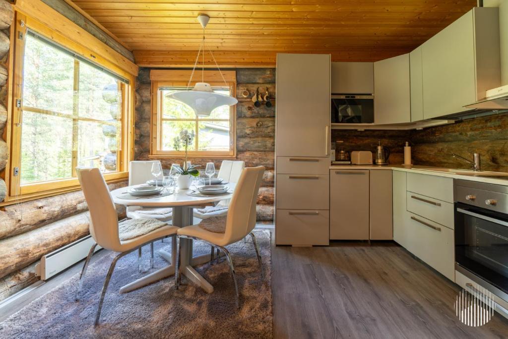 Kuchyň nebo kuchyňský kout v ubytování Holiday in Lapland - HilleVilla