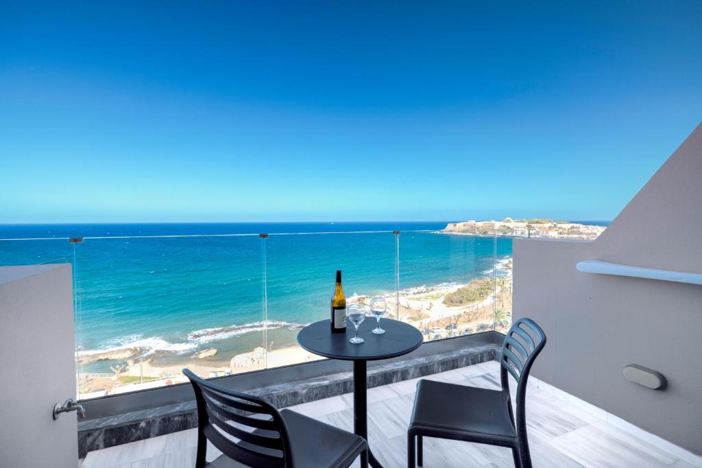 Archipelagos Hotel - 3