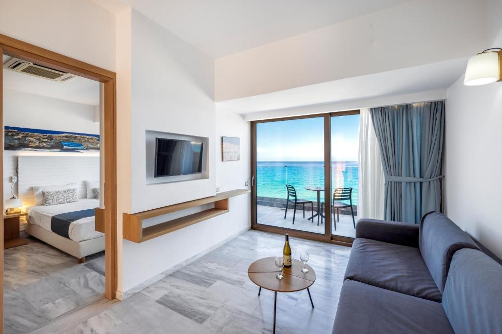 Archipelagos Hotel - 2