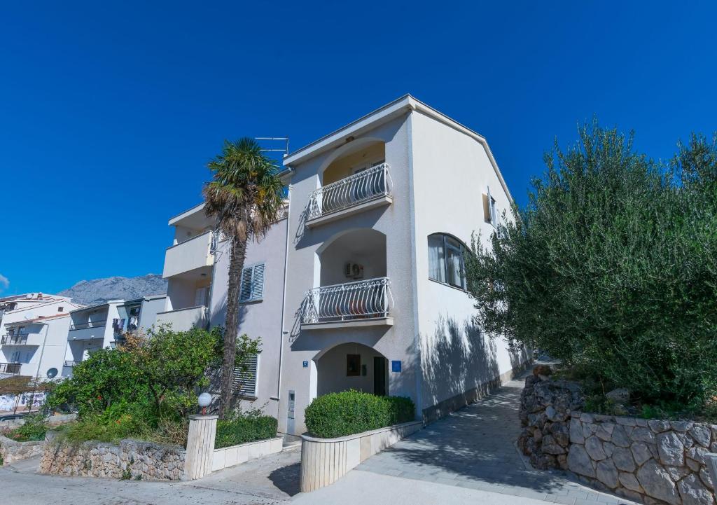 Apartments Zoran
