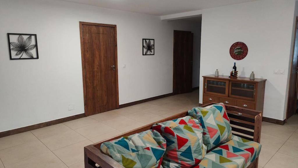 Φωτογραφία από το άλμπουμ του Villa au calme σε Hell-Ville