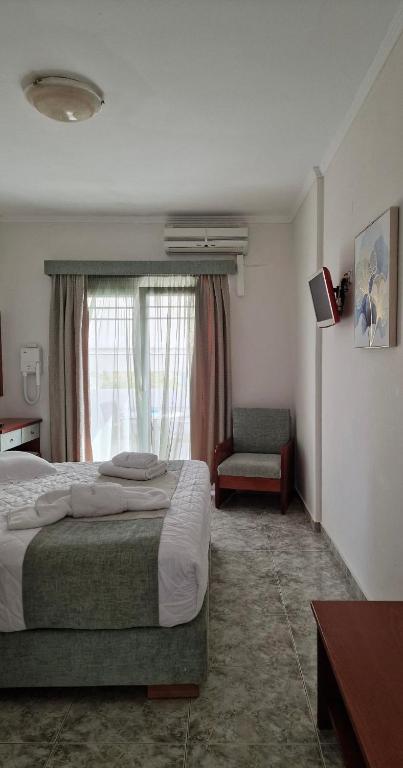 Hotel Dionysis Studios - 9