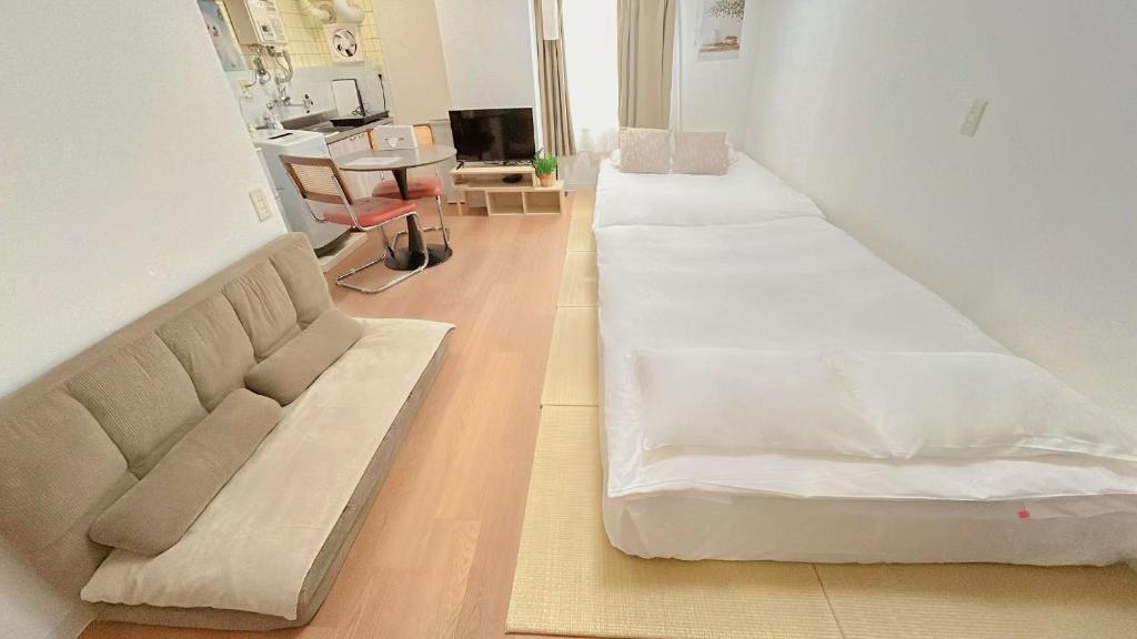 Ueno Tokyo Central Stay Sleeps 4 3 Min to Okachimachi Station Near Ameyoko 10 Min to Ueno Station
