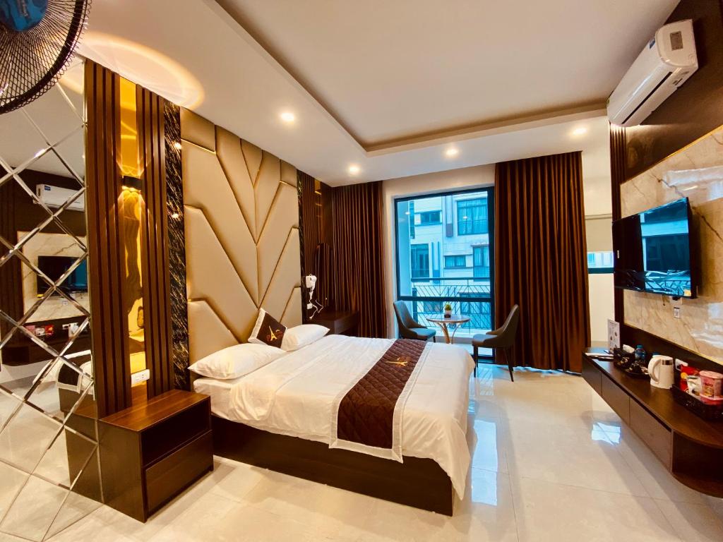 TV a/nebo společenská místnost v ubytování Paris Deli Hotel - Cơ sở Vạn Phúc, Hà Đông