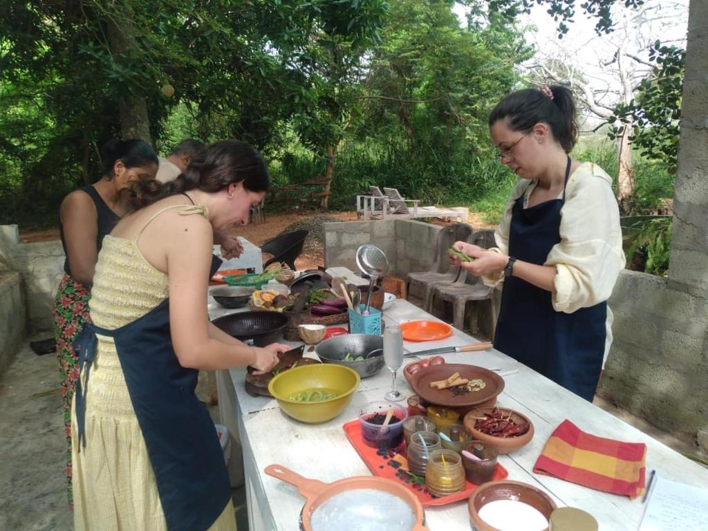 Φαγητό σε αυτός ο ξενώνας ή κάπου εκεί κοντά