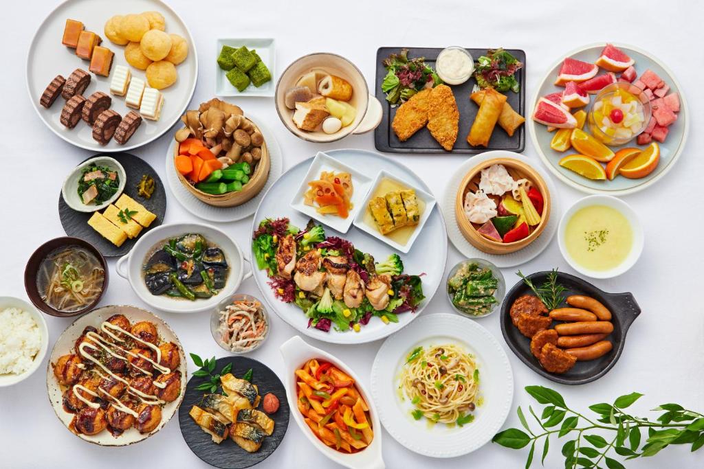 Jídlo v hotelu nebo okolí