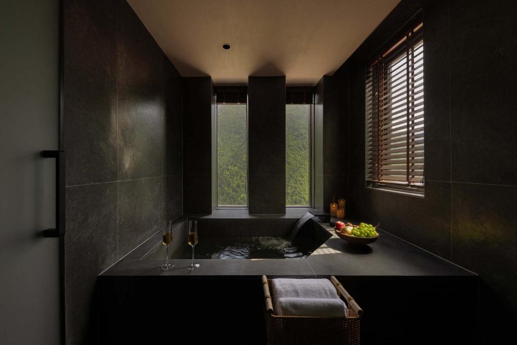 Φωτογραφία από το άλμπουμ του Shan shang shan HOTEL σε Mount Siguniang