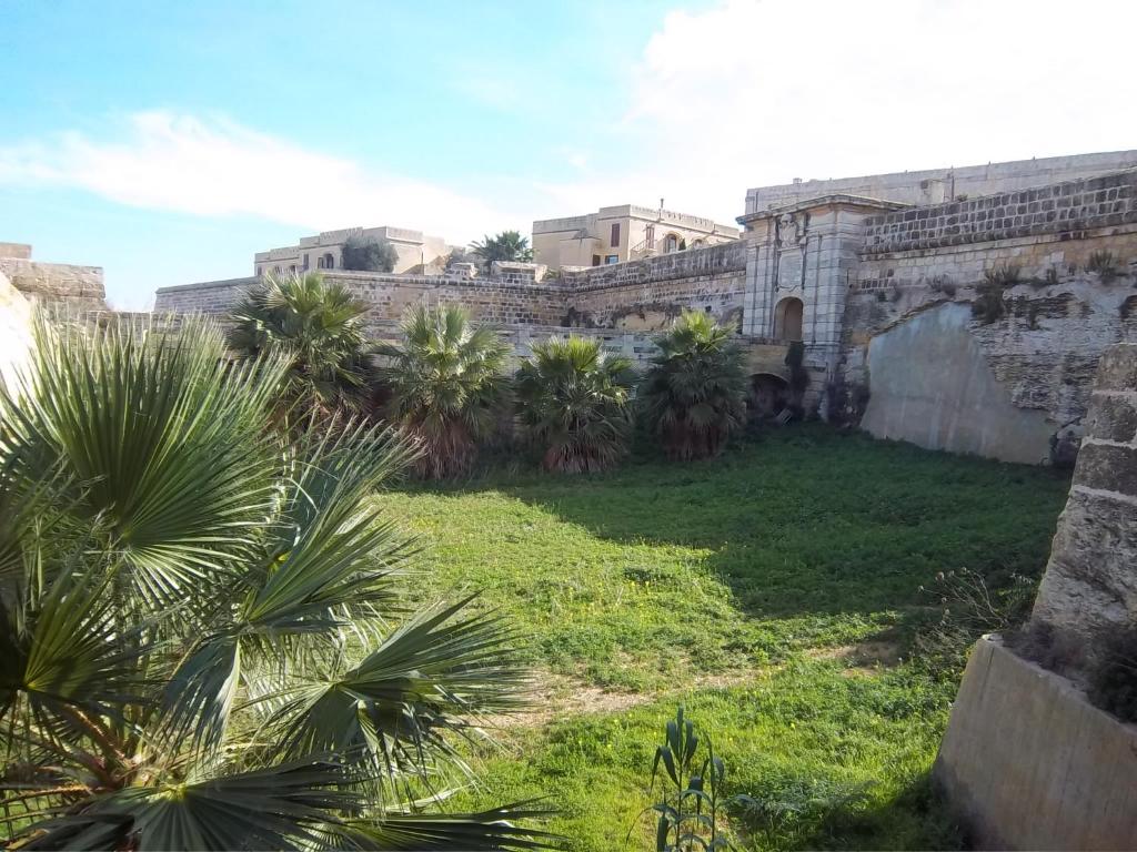 Fotografie z fotogalerie ubytování Luxury apartment - Fort Chambray v destinaci Għajnsielem